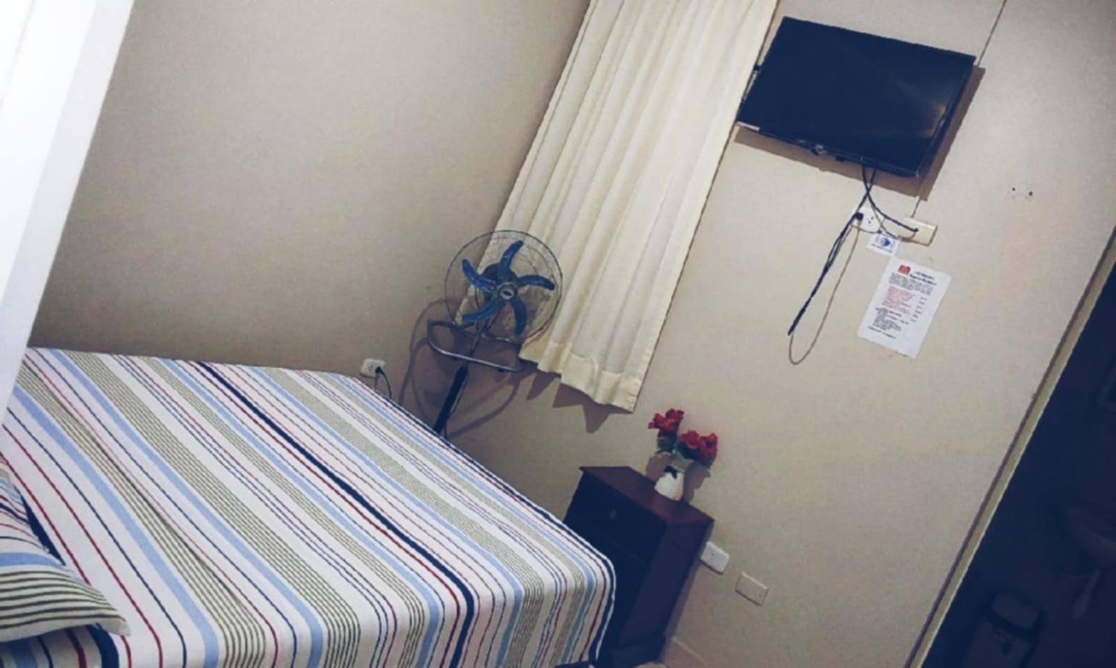 Hospedaje Residencial Los Fresnos - Miraflores 皮乌拉 外观 照片